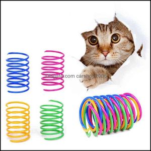 Cat oyuncakları Malzemeler Evcil Hayvan Bahçesi 4 PCS Plastik Renk Bahar Kedileri Oyuncak Etkileşimli Oyun Yayları Kitten Jumpi Dhujx