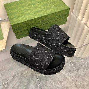 Newest Slippers Fashion Thick bottom Sandals Rubber Letter Embroidery Slides lady Platform Wedges Sandal Beach High heel Embroidered slip on Flip Flops Boot