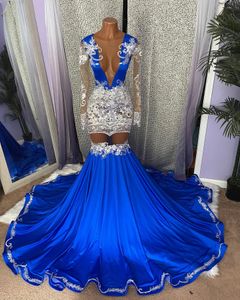 Royal Blue Mermaid spets aftonklänningar Sexig djup v halsringning Långärmar afrikanska promklänningar Appliced ​​Sweep Train Formal Dress