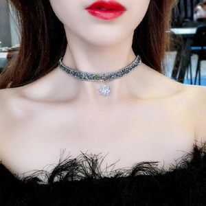 Chokers Chooker kvinnors halsband smycken koreanska kristall snöflinga druzy sten svart glansigt mode och pendell kedjekedjekokare