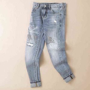 2022 Spring Men's Light Blue Pierced Middle Waist Micro Elastic Small Straight Jeans