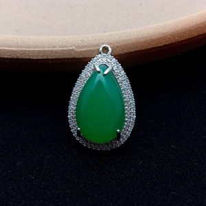 Pendant Necklaces Pcs Green Agate Teardrop Shape Cubic Zirconia Pave For Woman GiftPendant