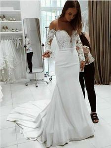 Sexig Sheer Bateau Neck Mermaid Bröllop Klänningar från axeln Långärmad Brudklänningar Enkel Lace Satin Beach Bride Dress Ivory Country Robe de Marie