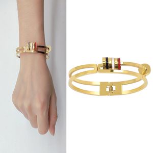 Luxus-Armband für Damen und Herren, hohe Qualität, Punk-Armreif mit offener Manschette, vergoldeter Edelstahl, Roségold/weiße Farbe, Paarschmuck, Geschenk, Kostümzubehör, auf Hanads