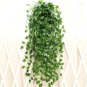 Dekorative Blumen Kränze Balkon Loft Dekor Grüne Rettichpflanze Traube Efeublatt Künstliche Blume Wandbehang Rattan Rebe Girlande DIY