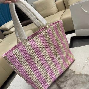 Summer Beach Shopping Straw Weaving Tygväskor Purse Fashion Women Designers axelväska stor kapacitet Casual Totes Handväskor