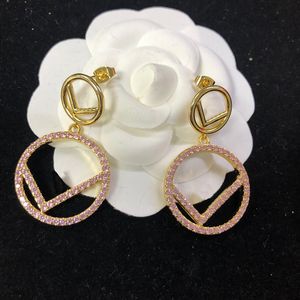Runde Ohrringe Frauen Gold mit Diamanten Perle Earing neue Designer-Schmuck Buchstaben Damen Ohrstecker für Party Hochzeit Damen Ohrring D226154F