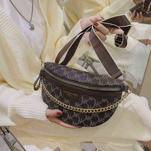 Fanny packs Fashion Small Women's Chest Bag Fashion Straddle Chest Bag French Minority Design Waist Bag 220627