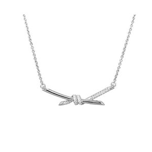 T S925 Sterling Silver Diamond Knotted Necklace Simple Twisted Rope Chain Light Luxury Clavicle Chain AA220420