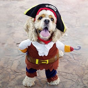 Śmieszne Halloweenowe kostiumy dla psa Piracją garnitur Cosplay Ubrania dla małych średnich psów Koty Chihuahua Puppy Clothing Produkty Y200917