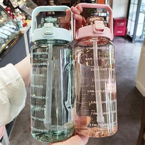 2 Liter Water Bottle with Straw Female Jug Girls Portable Travel bottles Fitness Bike Cup Summer Cold Water Jug with Time Marker 220307