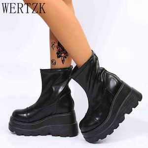 Boots العلامة التجارية الجديدة السيدات ins hot chunky heels platform نساء 2022 الخريف شتاء امرأة أحذية أزياء دراجة نارية 220709