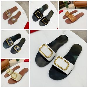 Paris Ladies Designer Kapcie mody Luksusowe dziewczęta plażowe sandały seksowne haftowane buty duże mokasyny talii Flip-Flop Boxy