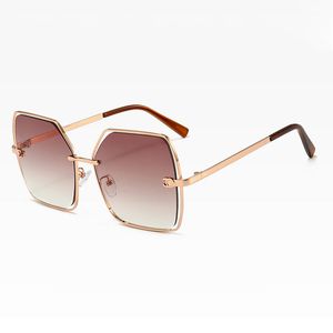 Ladies Sunglasses Oversized 2022 New Glass Lens Metal Frame Gradient sunscreen travel and vacation essential polygon