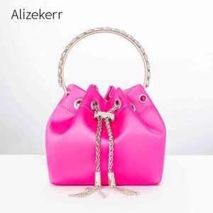 Abendtasche Strass Quaste Eimer Handtasche Frauen Neue Luxus Metall Ring Griff Satin Umhängetasche Damen Farbe Pailletten Geldbörse Hochzeit Party 220622