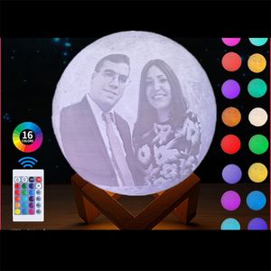 16 Colori Po Lampada lunare personalizzata Stampa 3D Luce notturna lunare Regalo di personalità ricaricabile USB con il tuo testo Po 220623