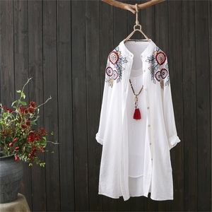 Camisa branca feminina 100% algodão bordado de manga comprida BloT Up Blouse Fashion LOP Office Lady Lady Casual Wear 220803