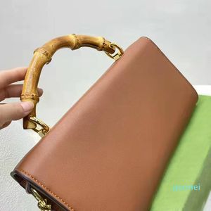 Designer-Damen-Umhängetasche mit Bambusgriff, Luxurys Designer-Taschen, Italien-Marke, Vintage-Handtasche, Diana, bedruckt, Schulterklappe, echtes Leder, 88