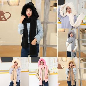 Berets 2022 Neuheit Beanies Caps Frauen Winter Warm Nette Plüsch Hut Schal Handschuhe Set Casual Solide Damen Präsentieren Kawaii zubehör