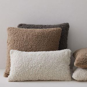 クッション 装飾枕XMAS Boucle Teddy Plush Fur Cushion Cushion Cover for Sofa Living Room 装飾ケースノルディックホームデコーシオン 装飾