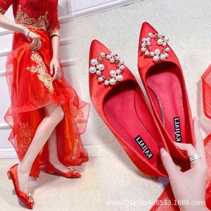 French women's wedding shoes Chinese Red Bridesmaid pointed thick heels spring new single Rhinestone 220506