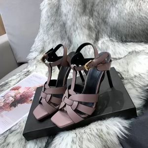 Ysl23 stiletto en kaliteli 10mm haraç topuklu sandallar çıplak pürüzsüz deri süper yüksek topuk kadınlar için lüks tasarımcılar ayakkabı parti topuklu sandal fabrika ayakkabı