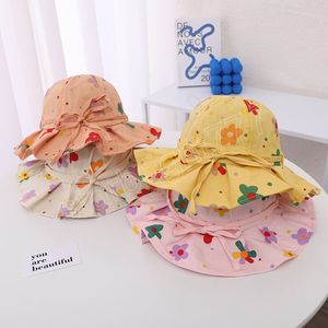 Cappello da pescatore per bebè con volant con stampa floreale Cappello da pescatore per neonato in morbido cotone con bowknot Visiera primaverile estiva Cappello da sole per bambina e ragazzo