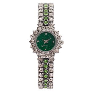 Orologi al quarzo ghiacciati di lusso Orologi da polso da donna alla moda per donna Grils Jewelry Buckle M1075