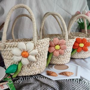 Straw Purse for Girls Flower Rattan Handmade Hand Bag Kids Woven Beach Coin Pouch Tote Gift