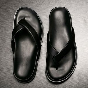 Infradito da uomo estivi in vera pelle sandali infradito casual da spiaggia estivi mezze pantofole da uomo