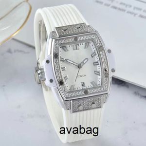 Gorąco sprzedawane kobiety luksusowe wodoodporne zegarki kwarcowe TOP AAA Wysokiej jakości projektant mody zegarki 71DJ