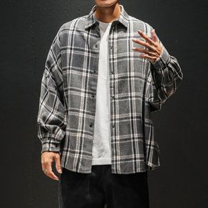 メンズカジュアルシャツmodis mens plaidフランネルヒップホップメンズトップロングスリーブストリートウェアコートゆるい服5xlプラスサイズのホンブル衣料品