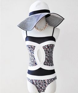 Дизайнер -дизайнерские женские одежды решетчатая бикини женские купальники кружев купание летние брюки брюки для перекрестных пояса бренды бикини подходят для сексуальных бикини для бикини