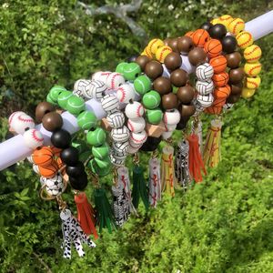 Pärlor Armband Party Favor Football Basketball Keychain Wood Bead Tassel Armband Pendant Fashion Wristlet Bangles Holder Wrist Ring Smycken B8159