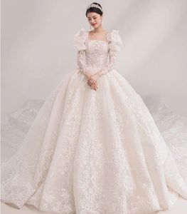 2022 Vintage Ball Gown Bröllopsklänningar Romantiska Sequins Tulle Vestido de Noiva Sexiga Open Back Wedding Bridal Gowns Robe de Marie