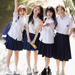 Kläder sätter kinesiska studentskolekläder Hög Seifuku Girl Uniform Shirt Sailor Top Sexiga kvinnor JK Uniforms Långt korta ärmskiva