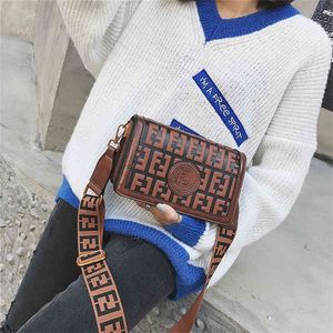 66% rabatt på trendiga väskor 2022 Nya designerhandväskor Fashion Ladies Bags Mori Fashion Style Fashionable Texture Single Shoulder Small Broadband Messenger