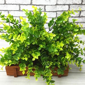 Coroas de flores decorativas Eucalipto Plástico Planta Artificial Folhas Grama Verde Longo Ao Ar Livre Flor Falsa DIY Para Decoração de Jardim Grande