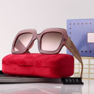 Gafas de sol cuadradas con mostrador de dise￱ador web La misma gafas de sol doble G para hombres y mujeres Gafas de sol de cara grande Secci￳n delgada Protecci￳n UV Gafas de conducci￳n 8958HF
