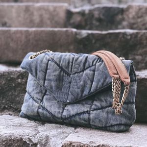 Högkvalitativ crossbody-väska jeansväska Messenger Bag Mjuk dragkedja handväska elegant plånbok med stor kapacitet Äkta läder Kedja Tråd Brev Paljetter MM GM Svart