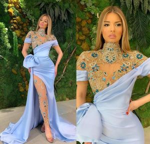 2022 Luksusowe kryształowe sukienki wieczorowe Spants Illusion High Neck Prom Sukienka Niezwykłe sukienki z małymi niebieskimi konkursami