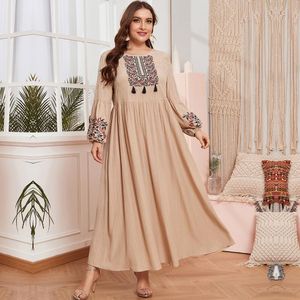 Plus Size Kleider Frühling Herbst Indie Folk Kleid Erwachsene Muslimische Quaste Dubai Abayas Für Frauen Arabischer Kaftan Marokkanischer Kaftan DjelabaPlus