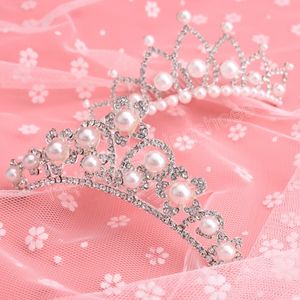 Bröllopskrona Brudhuvudstycke Silverfärg Roteston Shining Crystal Pearl Princess Girls Hair Combs Hair Smycken Ornament