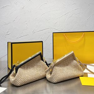 Новые дизайнерские сумочки женская диагональная сумка мода мода Light Luxury Luxury Simple Matter Retro All Match