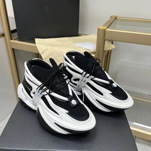 Wholesale comfortable walking shoes women for sale - Group buy 2022 Spring New Luxury Designer Couple Sports Shoes Top level Quality Mixed Color Height Increasing Shoe Walking shoes Men Women Comfortable Platform Sneakers