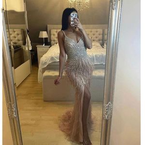 Sexy Sequins Mermaid Prom Dresses Spaghetti Straps Puff V Neck Beaded High Side Split Tulle Lace Appliques Party Gowns Plus Size Custom Made