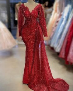 Rote glitzernde Meerjungfrau-Abendformale Kleider 2022 Spitze Pailletten Langarm Kastanienbraun Arabisch Aso Ebi Prom Gala Verlobungskleid