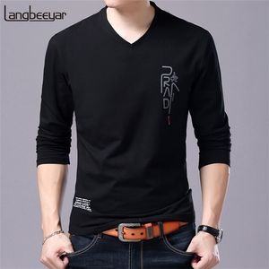 Fashion Brand T Shirt For Men Korean Boyfriend Gift Trending Tops Streetwear V Neck Print Long Sleeve Tee Clothes 220411