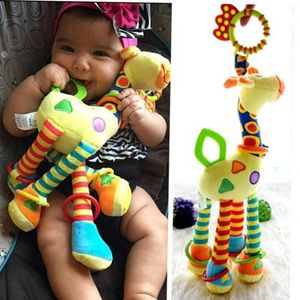 طمأنة الهواتف المحمولة الزرافة حيوانات اليد أجراس تعامل مع عربات معلقة Teether Baby Plush Ditant Toys 0-12 شهر