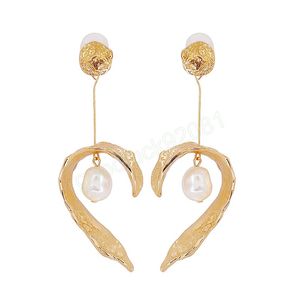 Подвесные жемчужные золотые металлические серьги Высококачественные ювелирные аксессуары для женщин моды моды Pendientes Bijoux